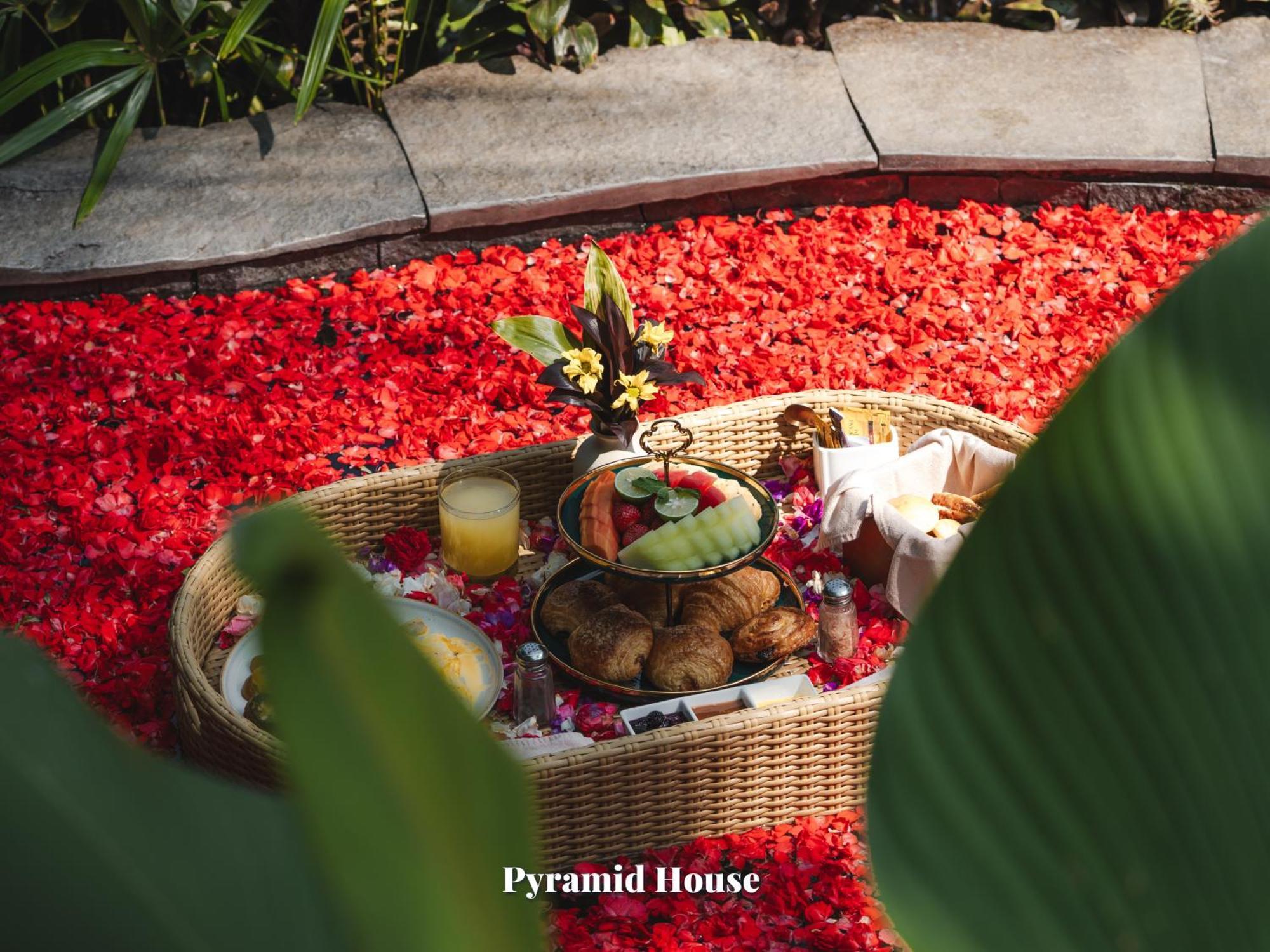 Camaya Bali - Magical Bamboo Houses Selat Exterior photo